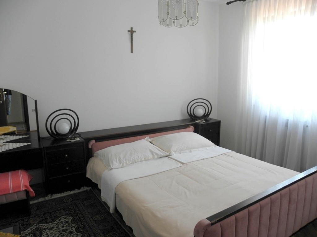 Holiday Home Vjeka Rab Town Rom bilde